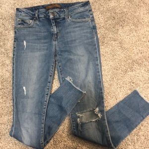 JOE’S distressed skinny jeans